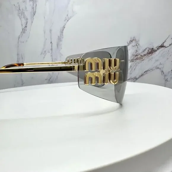 New MIU MIU Logo Sunglasses 2025 Runway Gold Slim Skinny Wrap Rimless Italy
